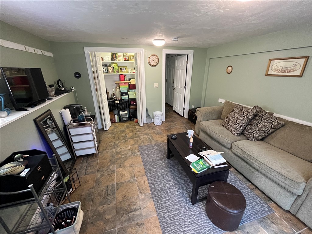 75 Chopmist Hill Road Glocester, RI 02814 - Photo 27 of 50 Gallery Image 27