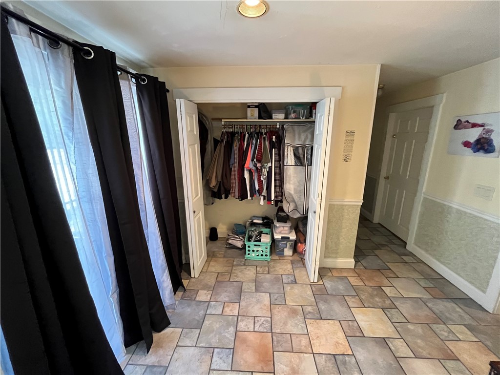 75 Chopmist Hill Road Glocester, RI 02814 - Photo 7 of 50 Gallery Image 7