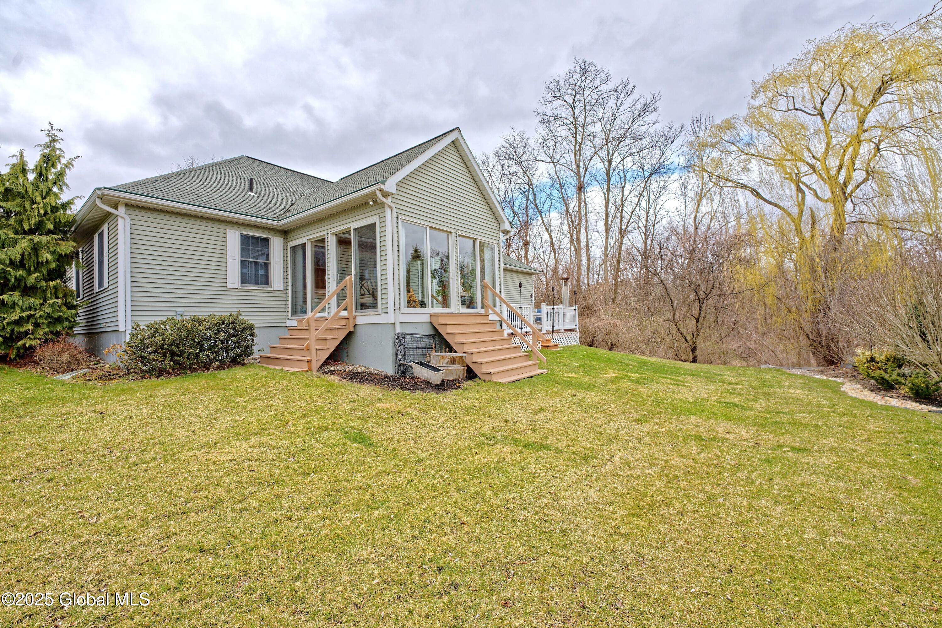 28 Greyledge Drive Albany, NY 12211 - Photo 7 of 41 Yard 8