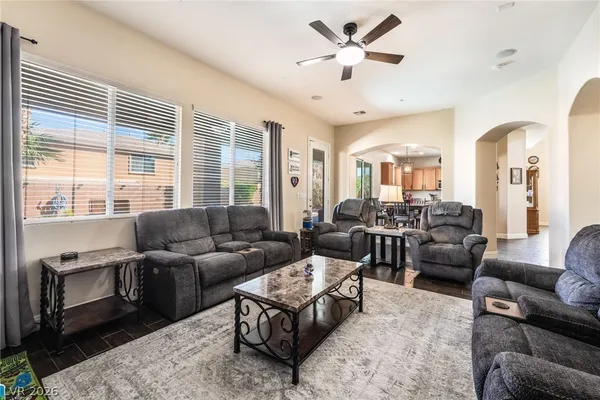 $864,900 | 2398 Sunburst View Street, Henderson, NV 89052