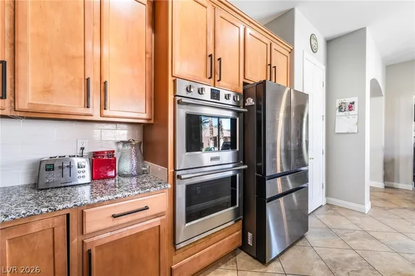 $864,900 | 2398 Sunburst View Street, Henderson, NV 89052