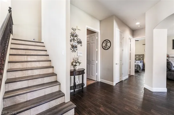 $864,900 | 2398 Sunburst View Street, Henderson, NV 89052