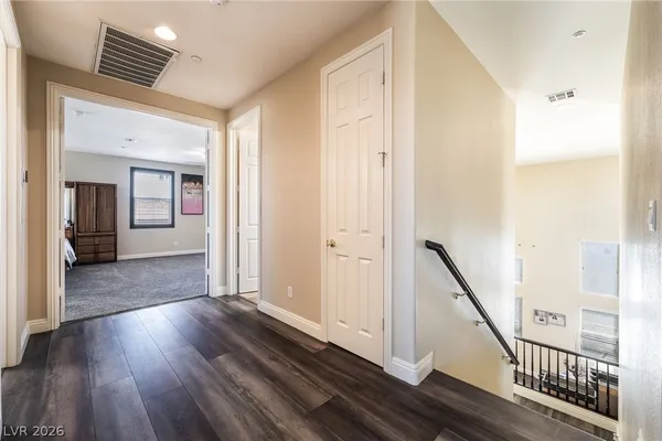 $864,900 | 2398 Sunburst View Street, Henderson, NV 89052