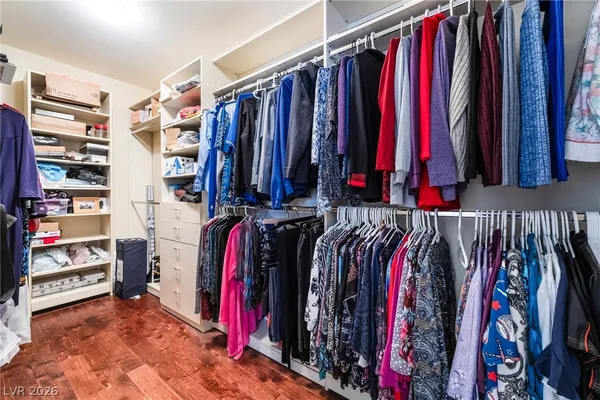 $864,900 | 2398 Sunburst View Street, Henderson, NV 89052