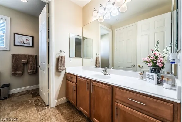 $864,900 | 2398 Sunburst View Street, Henderson, NV 89052