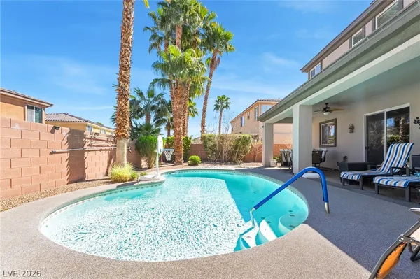 $864,900 | 2398 Sunburst View Street, Henderson, NV 89052