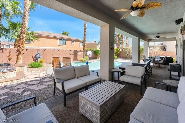 $864,900 | 2398 Sunburst View Street, Henderson, NV 89052