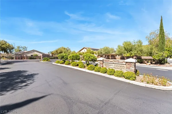 $864,900 | 2398 Sunburst View Street, Henderson, NV 89052