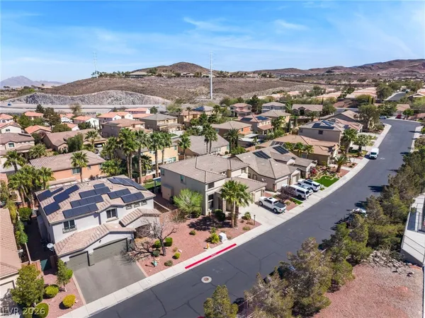$864,900 | 2398 Sunburst View Street, Henderson, NV 89052