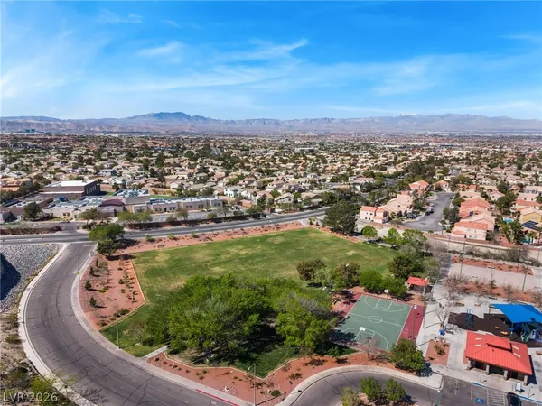 $864,900 | 2398 Sunburst View Street, Henderson, NV 89052