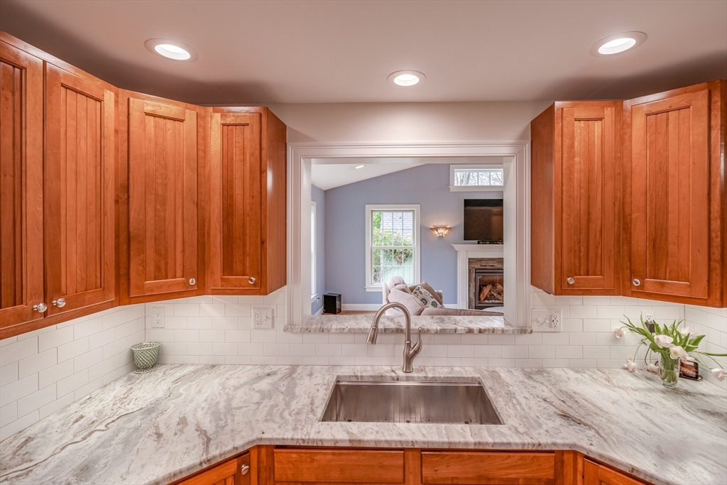 26 Scotland Road Hatfield, MA 01038 - Photo 16 of 42