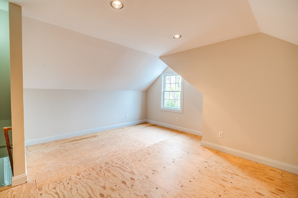 26 Scotland Road Hatfield, MA 01038 - Photo 35 of 42