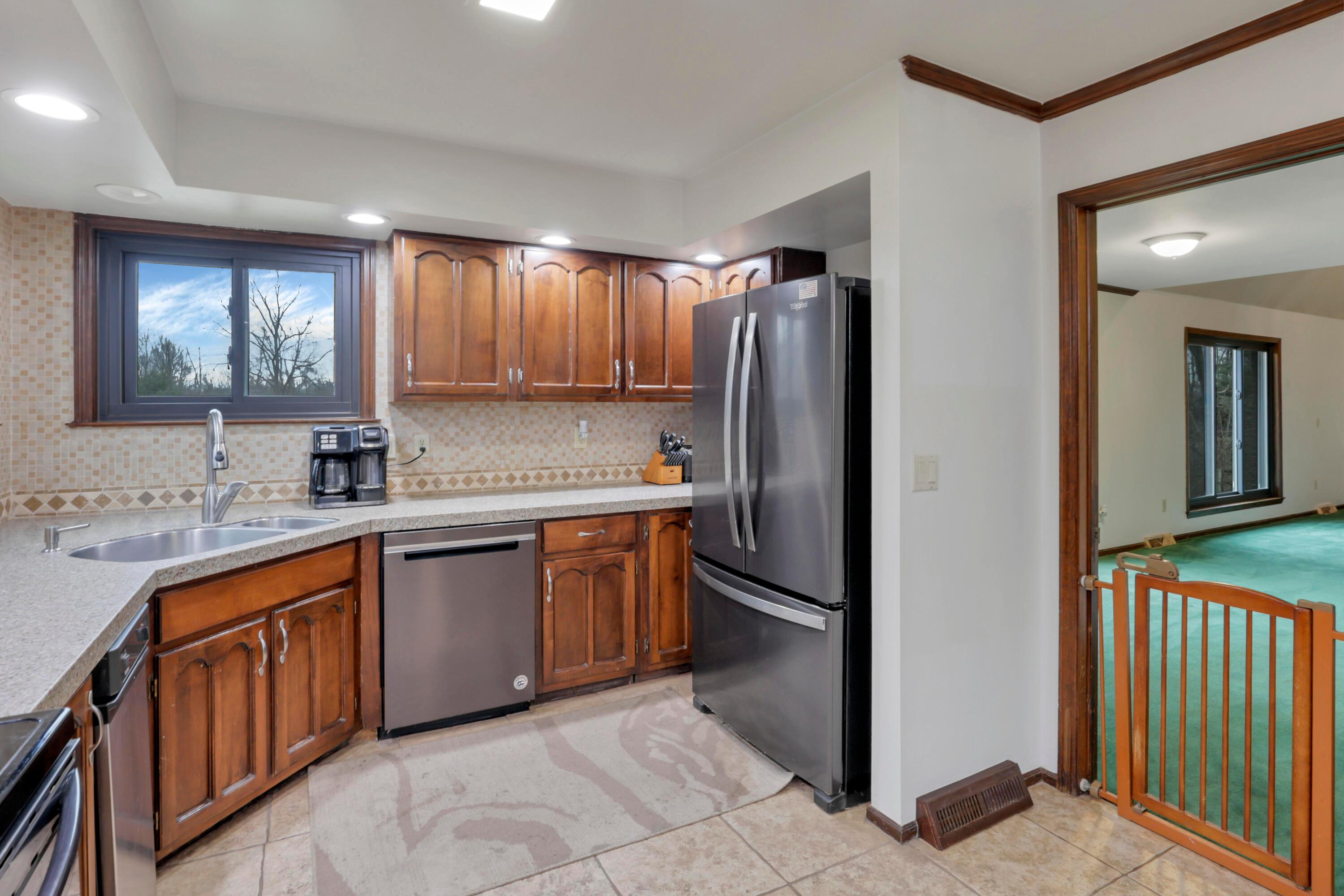 8430 Marcy Road Northwest Lancaster, OH 43130 - Photo 23 of 51 Kitchen