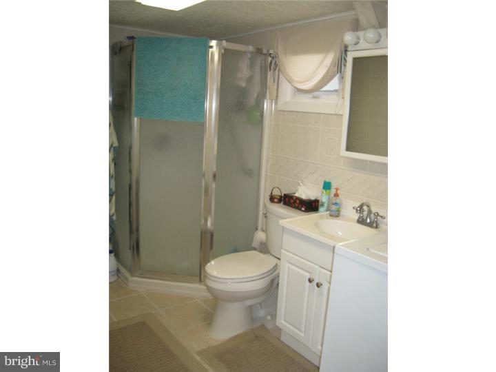 26 Fountain Road Levittown, PA 19056 - Photo 14 of 25 Bathroom