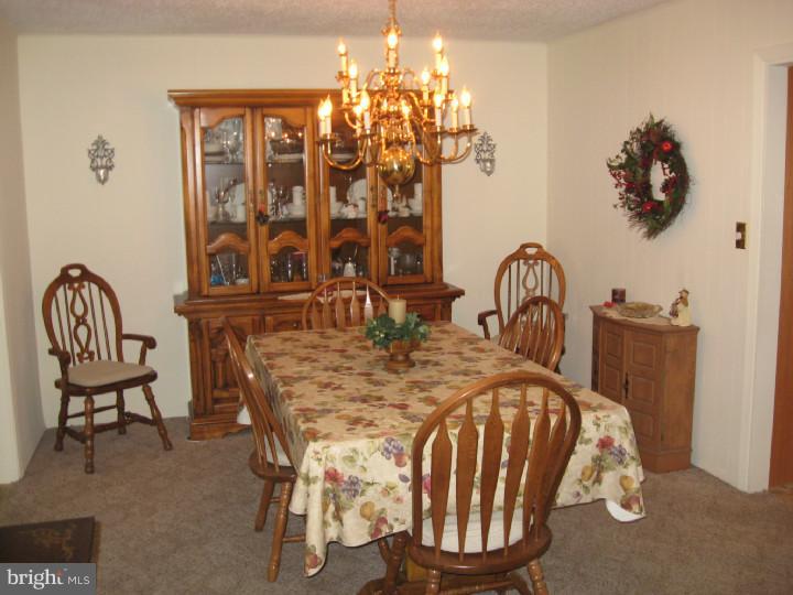 26 Fountain Road Levittown, PA 19056 - Photo 9 of 25 Dining Room