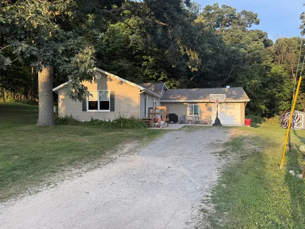 $299,900 | 10456 Ferris Avenue, Grant, MI 49327