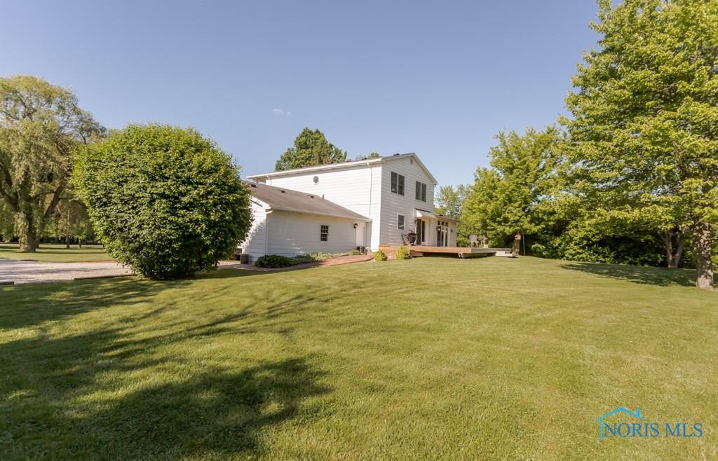 15026 Five Point Road Perrysburg, OH 43551 - Photo 4 of 36 Gallery Image 4