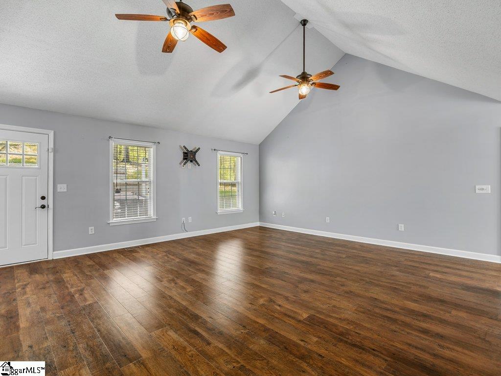 761 Pearson Town Road Moore, SC 29369 - Photo 10 of 39