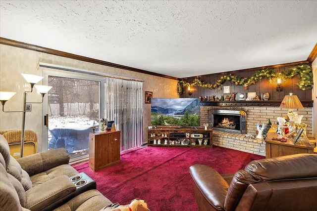 $300,000 | 18971 El Dorado Place, Lathrup Village, MI 48076