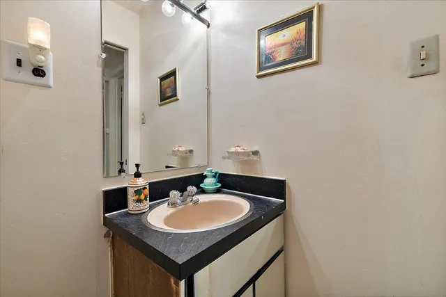 $300,000 | 18971 El Dorado Place, Lathrup Village, MI 48076