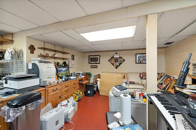 $300,000 | 18971 El Dorado Place, Lathrup Village, MI 48076