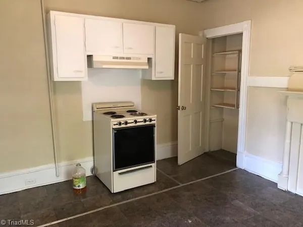 $795 | 803 South Pearson Street, Unit C, Greensboro, NC 27406