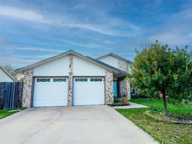 $400,000 | 11602 Crosstimber Drive, Austin, TX 78750