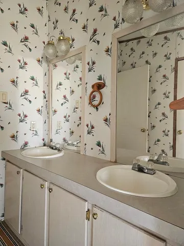 $245,000 | 448 Reeves Lane, Harper, TX 78631