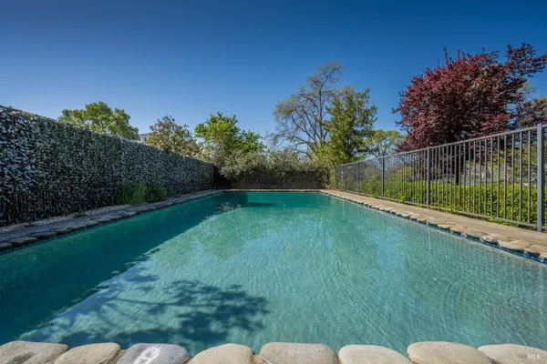 $3,950,000 | 1101 Hedgeside Avenue, Napa, CA 94558