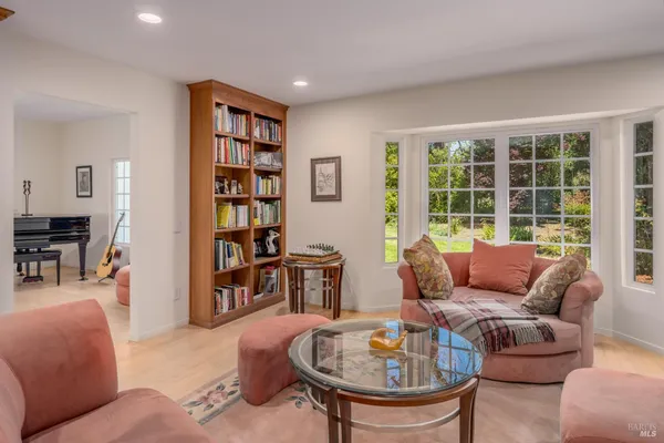 $3,950,000 | 1101 Hedgeside Avenue, Napa, CA 94558