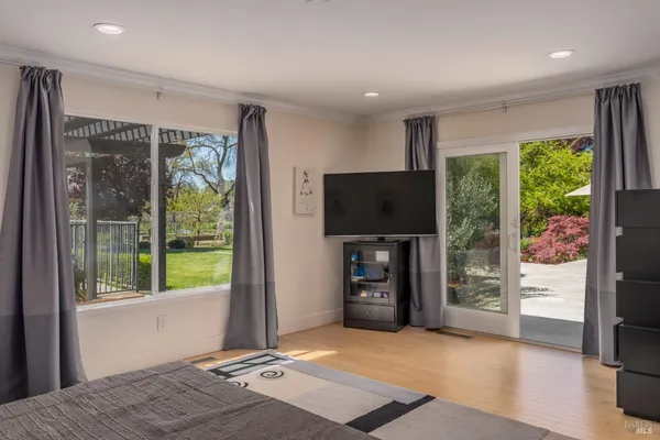 $3,950,000 | 1101 Hedgeside Avenue, Napa, CA 94558