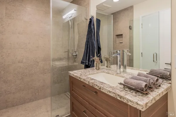 $3,950,000 | 1101 Hedgeside Avenue, Napa, CA 94558