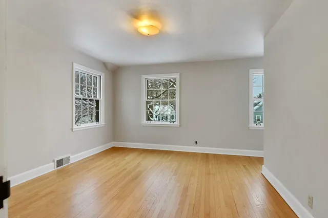 $299,900 | 438 Shoreland Drive, Racine, WI 53402