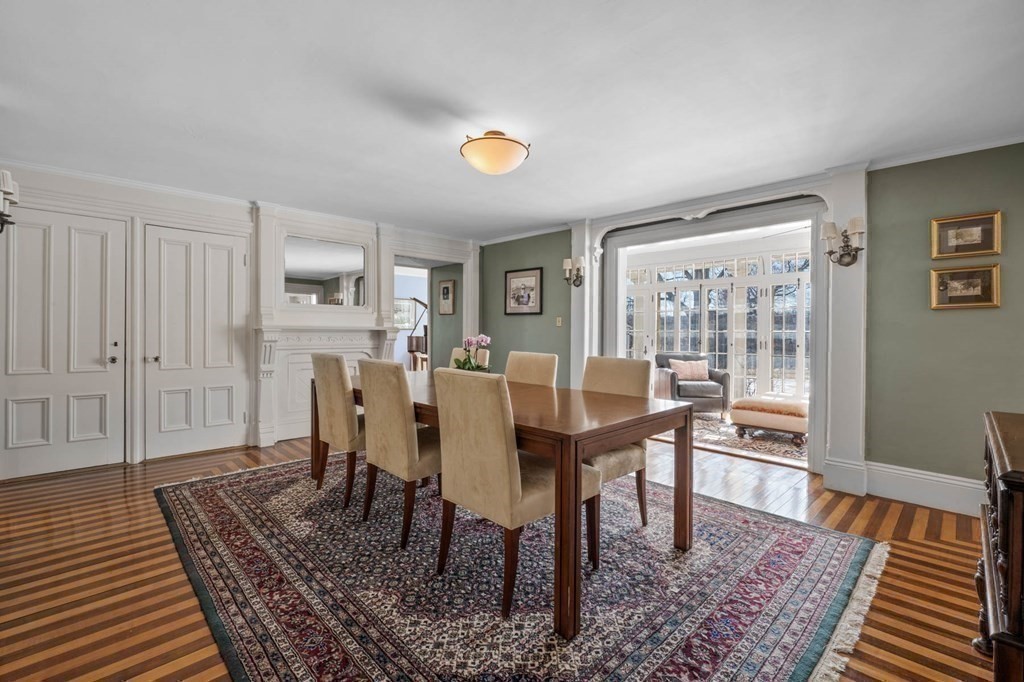2 South Hampton Road Amesbury, MA 01913 - Photo 11 of 32 a view of a dining room with furniture