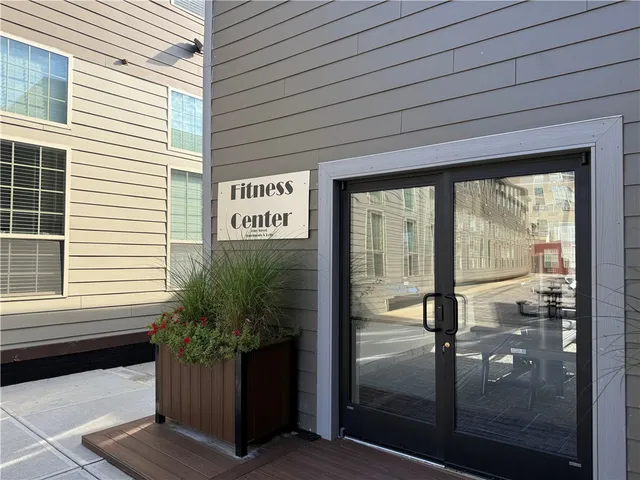 $1,600 | 327 Pine Street, Unit 3014, Pawtucket, RI 02860