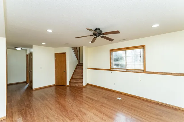 $305,000 | 406 7th Street Northwest, Dodge Center, MN 55927