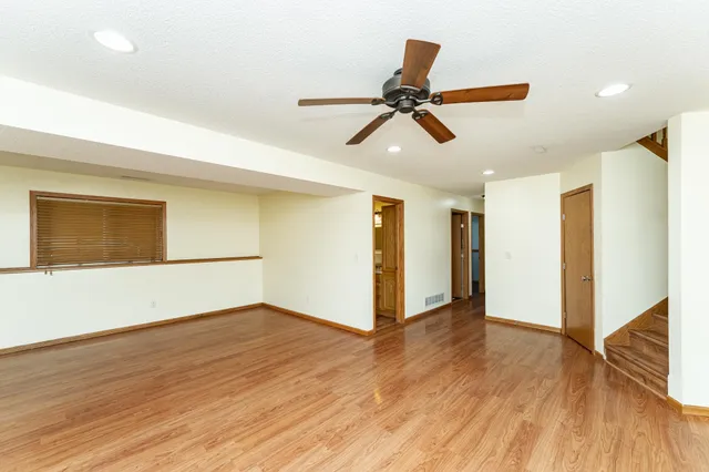 $305,000 | 406 7th Street Northwest, Dodge Center, MN 55927