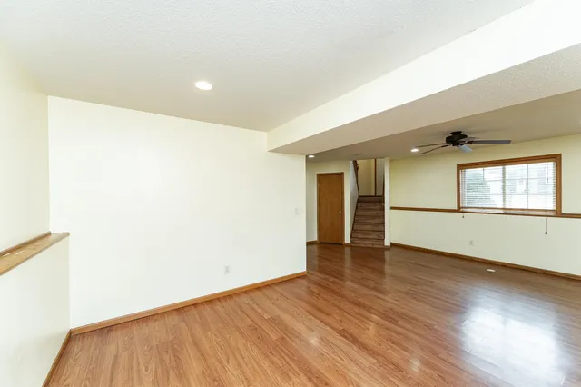 $305,000 | 406 7th Street Northwest, Dodge Center, MN 55927