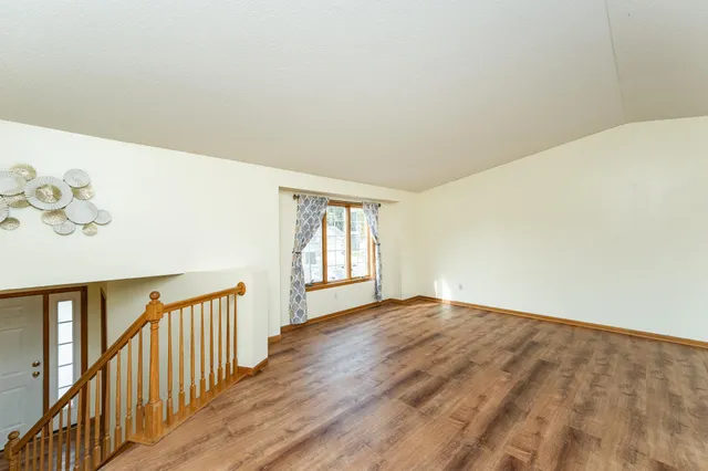 $305,000 | 406 7th Street Northwest, Dodge Center, MN 55927