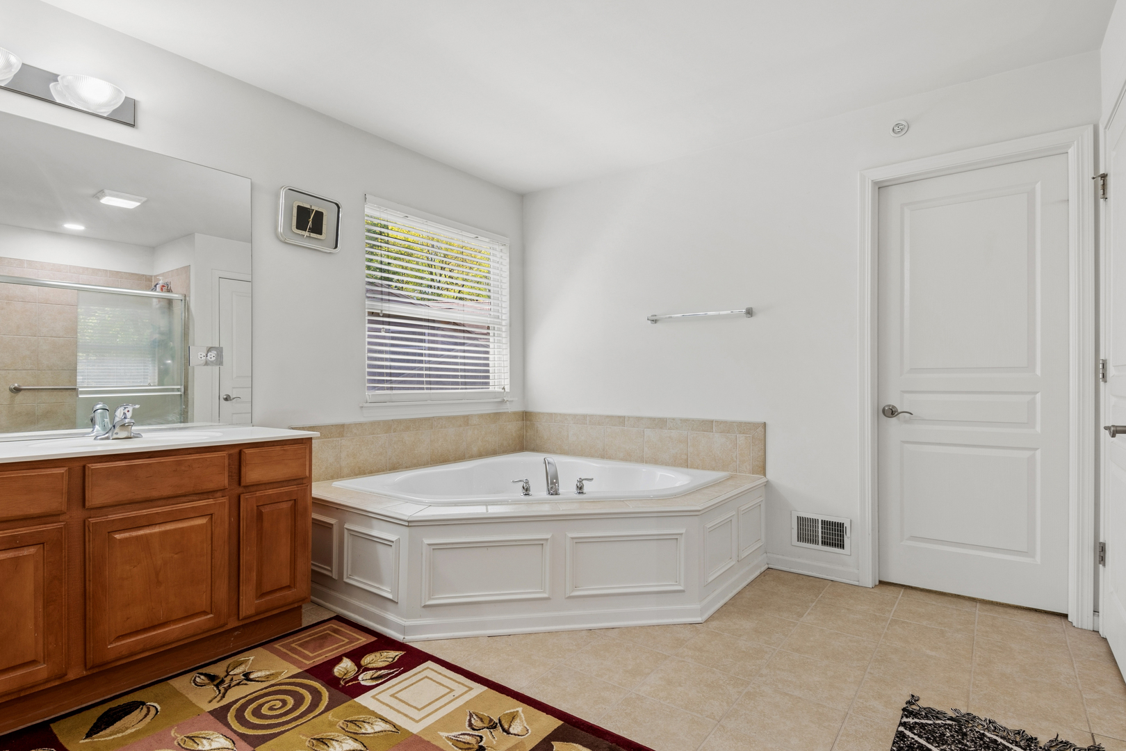 713 Blue Ridge Drive Streamwood, IL 60107 - Photo 14 of 23