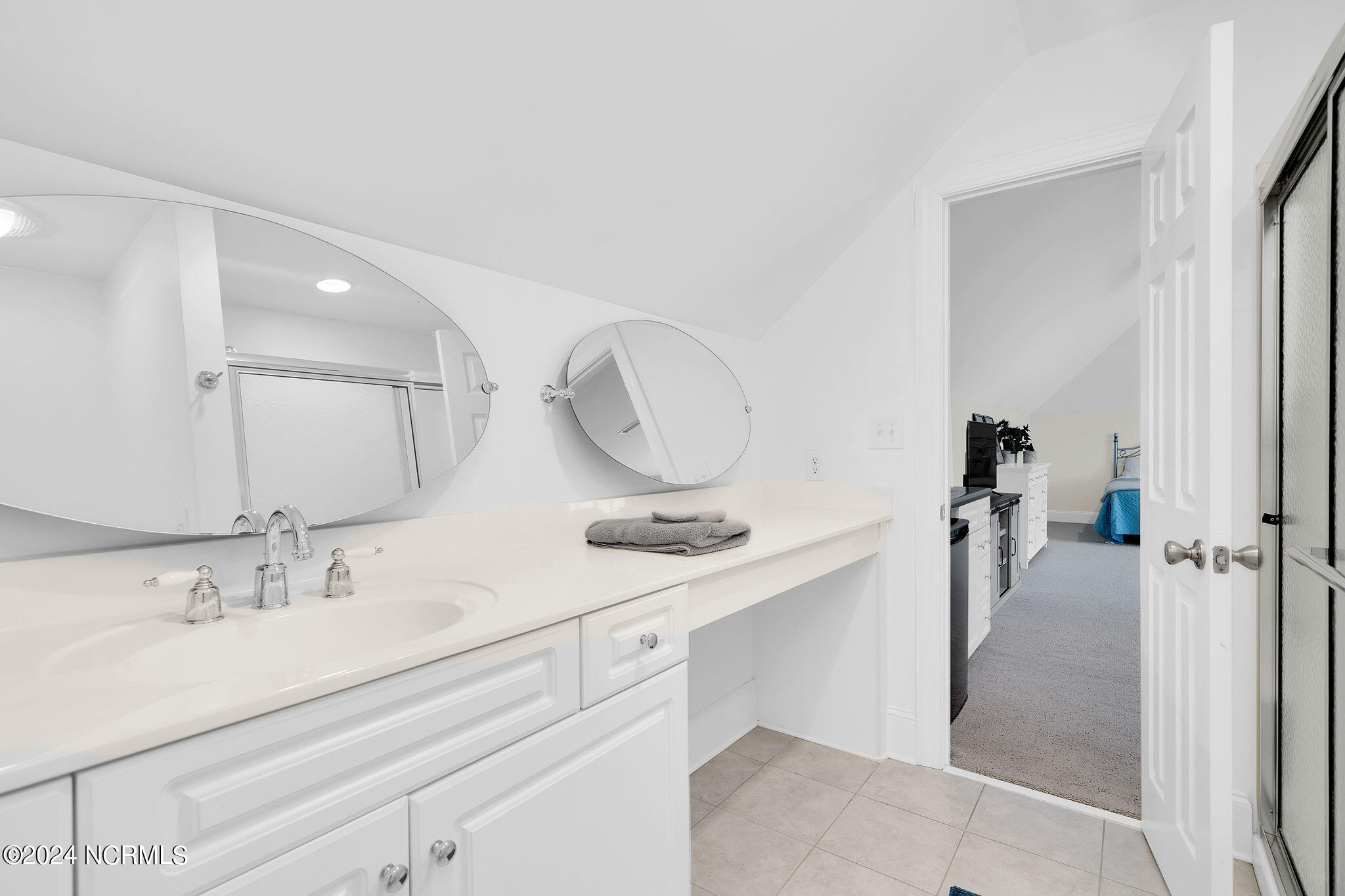 196 Cedar Point Drive Wallace, NC 28466 - Photo 29 of 52 Full Bath