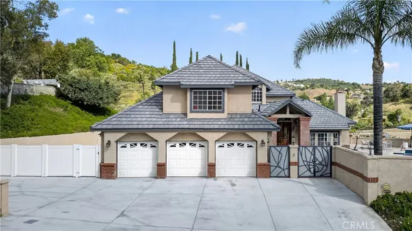$2,538,000 | 1050 North High Knoll Lane, Walnut, CA 91789
