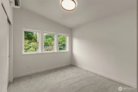 $1,228,000 | 6038 50th Avenue Northeast, Unit B, Seattle, WA 98115