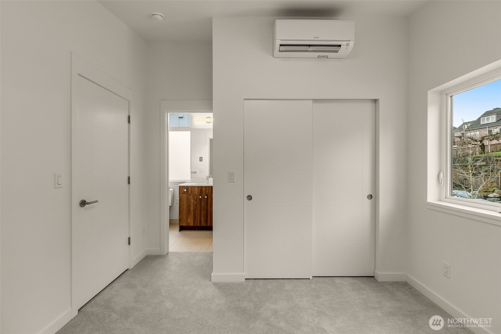 6038 50th Avenue Northeast, Unit B Seattle, WA 98115 - Photo 16 of 25