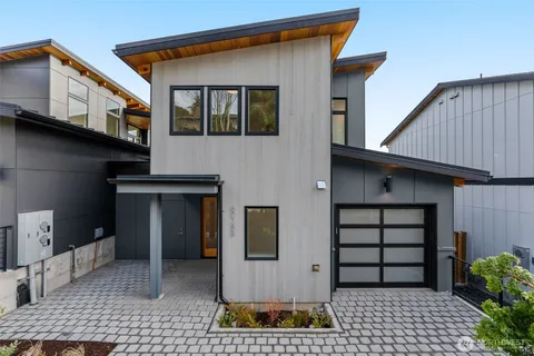 $1,228,000 | 6038 50th Avenue Northeast, Unit B, Seattle, WA 98115