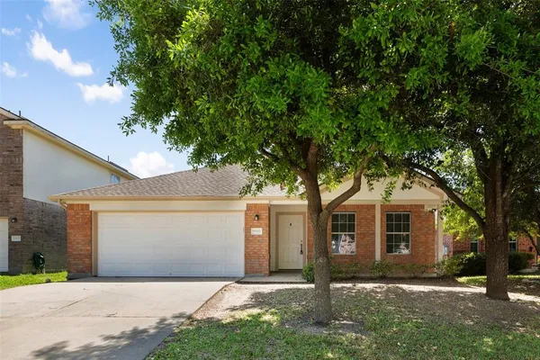 $2,095 | 18513 Silent Water Way, Pflugerville, TX 78660