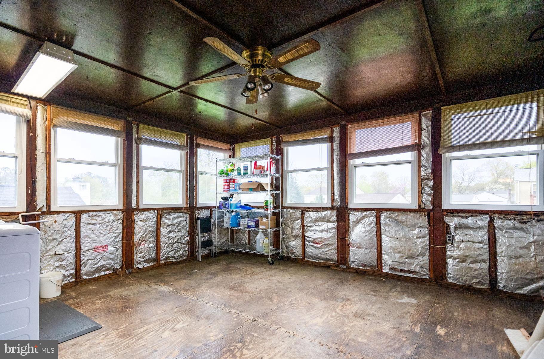 1306 East Beech Road Sterling, VA 20164 - Photo 26 of 33 Gallery Image 26