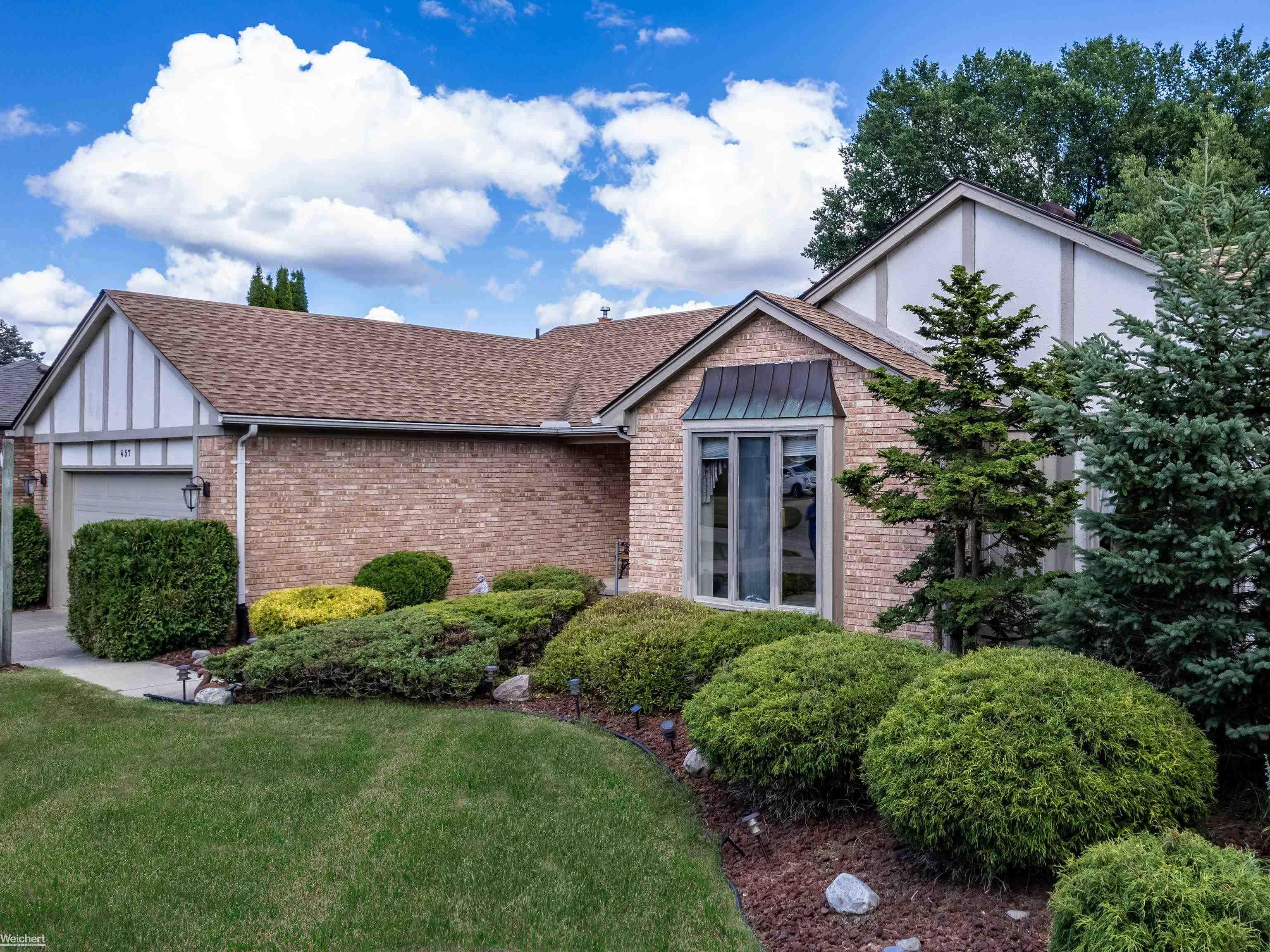 457 Lake Forest Road Rochester, MI 48309 - Photo 4 of 36