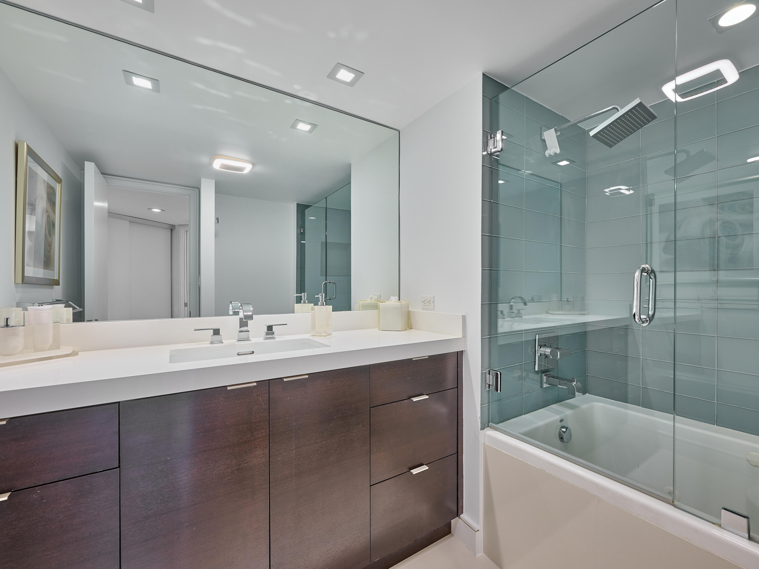 550 South Ocean Boulevard, Unit 1405 Boca Raton, FL 33432 - Photo 12 of 63 C PYL 0034