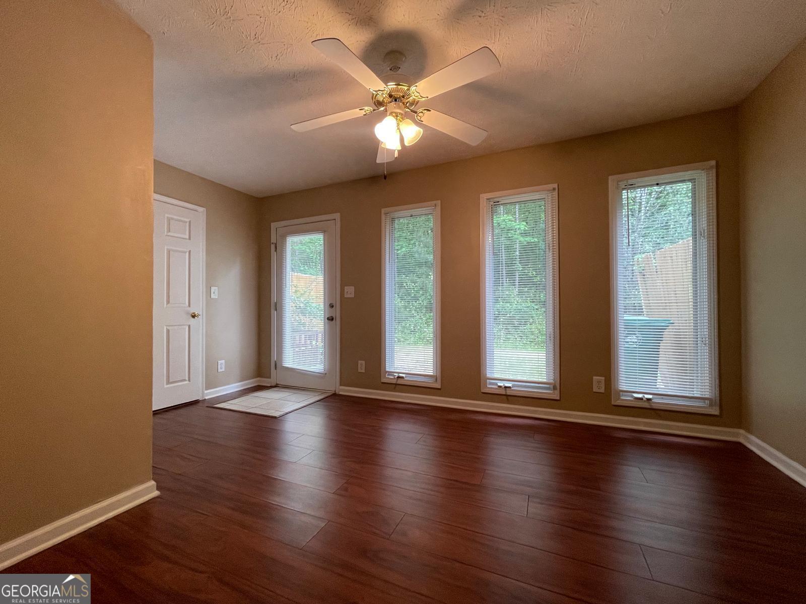 2962 Stonecrest Lane Lithonia, GA 30038 - Photo 11 of 27